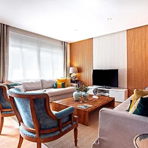 https://genteel-home-paseo-de-reding.1costadelsol.com