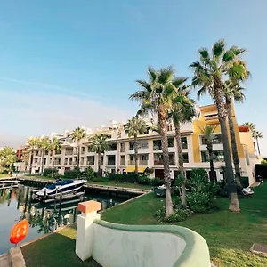  Apartment Alboaire- Waterfront Luxury 4 Bedroom In The Marina Of